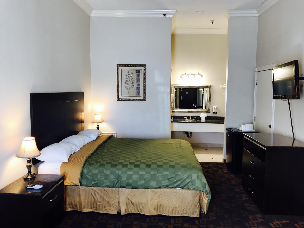 Castaic Inn Six Flags Valencia ภายนอก รูปภาพ